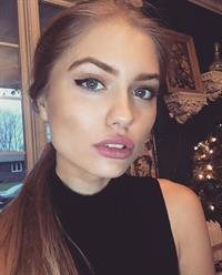 Alexandria Morgan taking a selfie