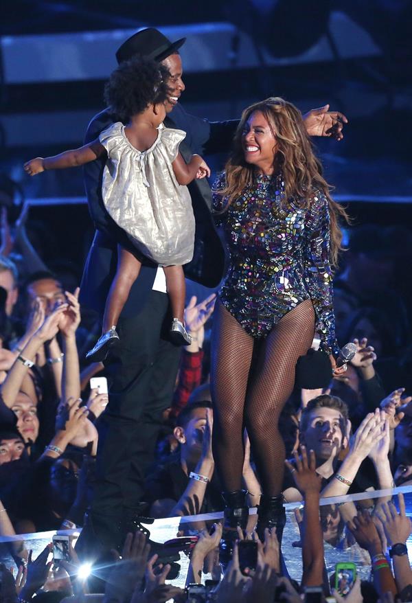 Beyonce at the 2014 MTV Video Music Awards, Inglewood August 24, 2014