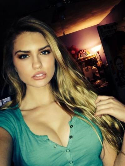 Alexandria Morgan taking a selfie