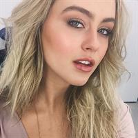 Stephanie Claire Smith taking a selfie