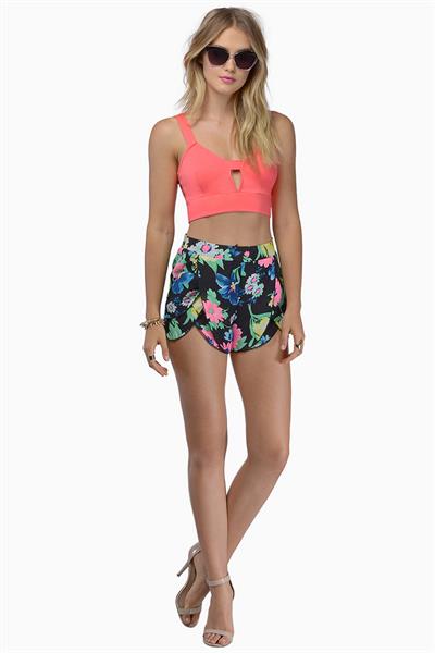 Stephanie Claire Smith