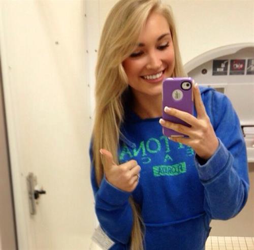 Anna Faith Carlson taking a selfie