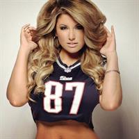 Ashley Alexiss taking a selfie