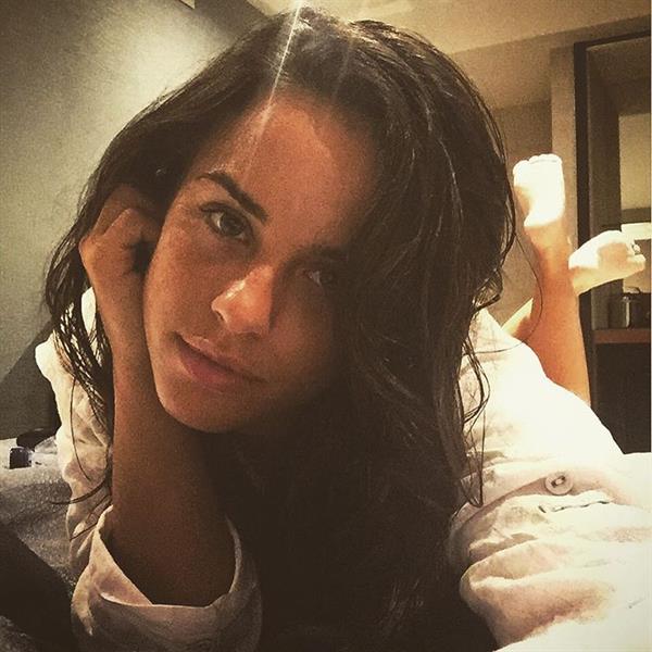 Georgia May Foote taking a selfie