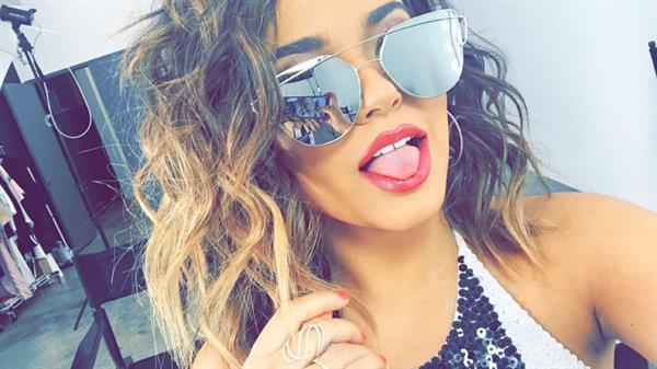 Becky G taking a selfie