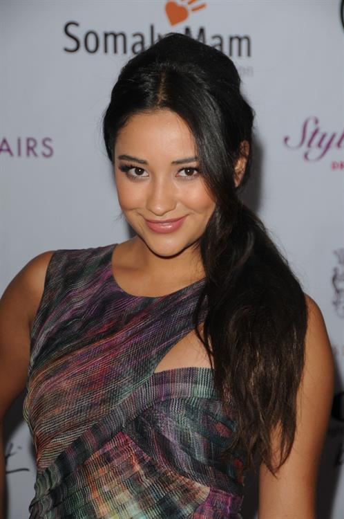 Shay Mitchell