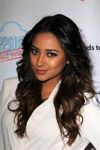 Shay Mitchell