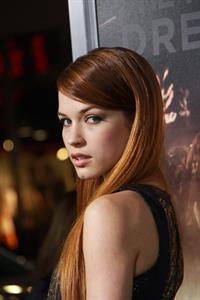 Alexis Knapp
