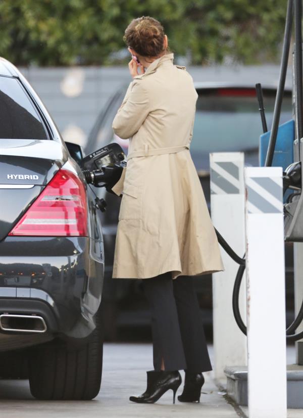 Natalie Portman heads to a meeting in her trench coat at an office in Century City January 17, 2013 