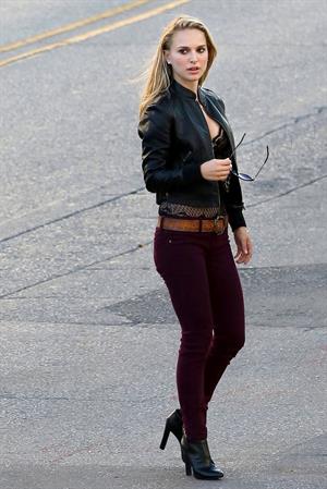 Natalie Portman on the set of a Terrence Malick film in Austin 10/20/12 