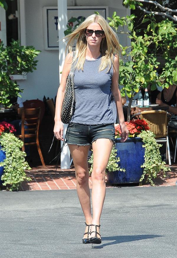 Nicky Hilton leaving Fred Segal in West Hollywood 9/27/12 