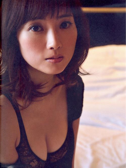 Natsumi Abe in lingerie