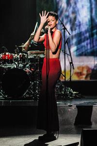 Rihanna La Chanson De L’Annee 2012 in Paris 12/11/12 