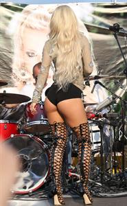 Dorota Rabczewska - ass