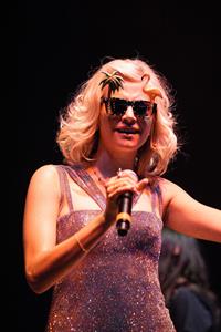 Pixie Lott Performs at the V Festival at Hylands Park in Chelmsford Day 2 - 19.08.2012