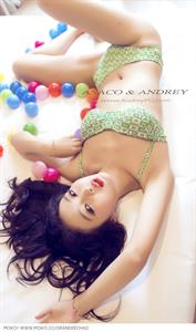 Chen Chao Zi in lingerie