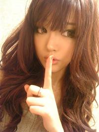 Kingboo taking a selfie