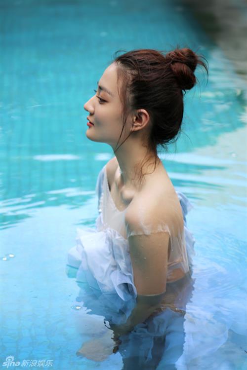 Lu Xu. 