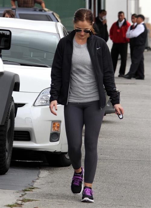 Minka Kelly leaving the gym in LA 12/14/12 
