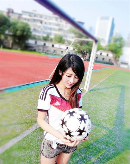 Xia Xiao Wei