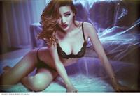 Xu Qian Er in lingerie