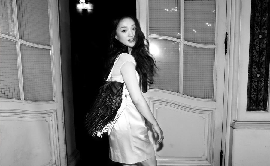 Xun Zhou