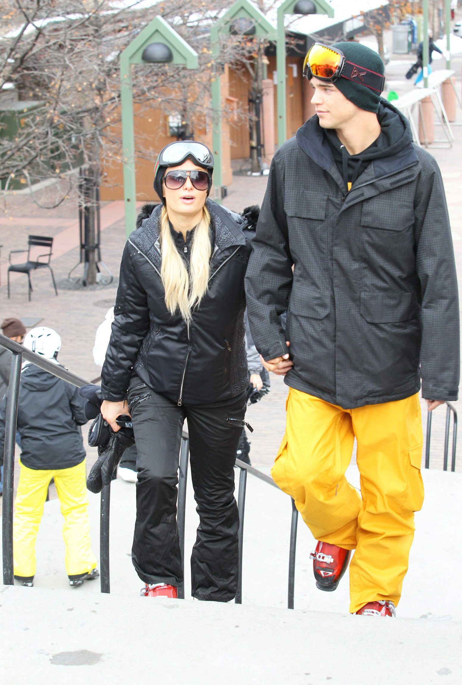 Paris Hilton enjoying a day in the mountains of Aspen December 18, 2012 