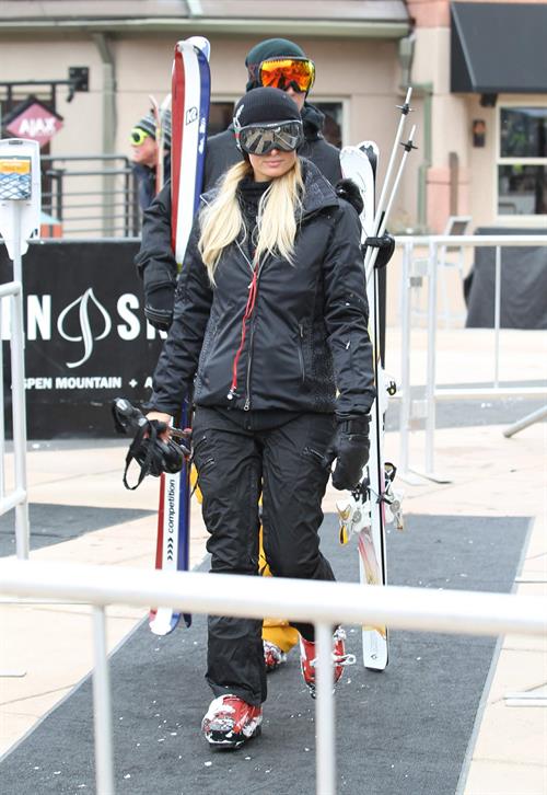 Paris Hilton enjoying a day in the mountains of Aspen December 18, 2012 