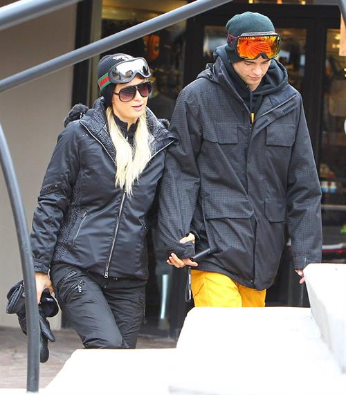 Paris Hilton enjoying a day in the mountains of Aspen December 18, 2012 