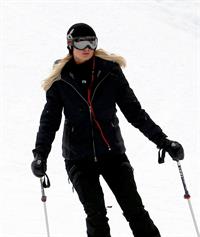 Paris Hilton enjoying a day in the mountains of Aspen December 18, 2012 