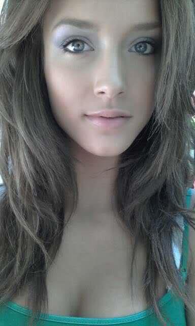 Malena Morgan taking a selfie