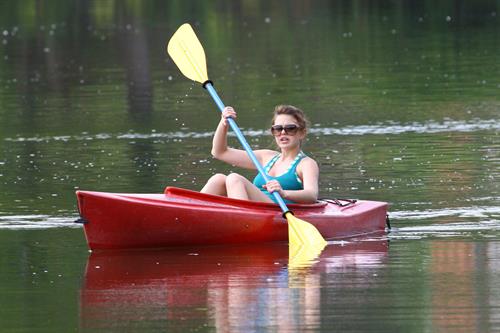 Aimee Teegarden kayaking in Ann Arbor on July 29, 2011 