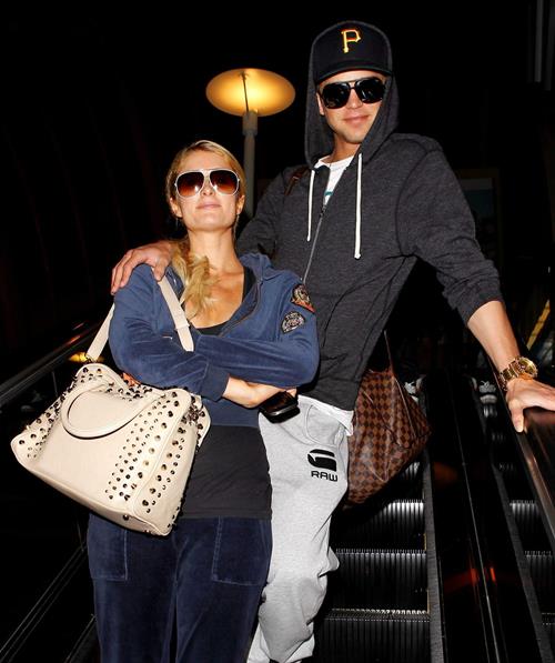 Paris Hilton and River Viiperi holding hands at LA. December 10, 2012 