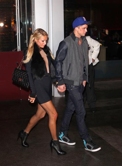 Paris Hilton Arrives with boyfriend River Viiperi to BOA Steakhouse Restaurant in West Hollywood (November 17, 2011) 