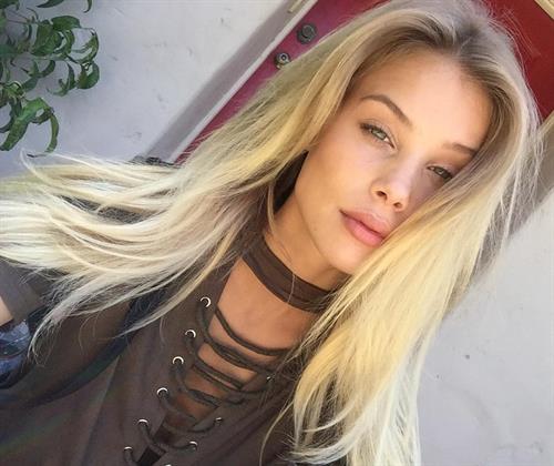 Allie Leggett taking a selfie