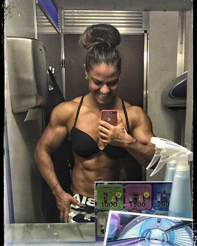 Marie Bouchalova in a bikini taking a selfie