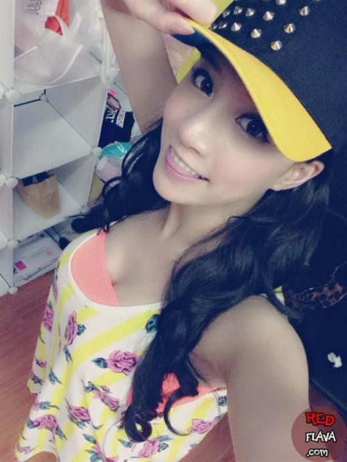 Lin Cai Ti taking a selfie