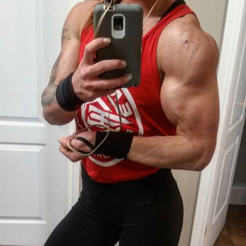 Kal Sheppard taking a selfie