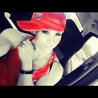 Amanda Michelle Folstad Ptak taking a selfie