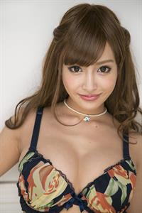 Asuka Kirara in lingerie