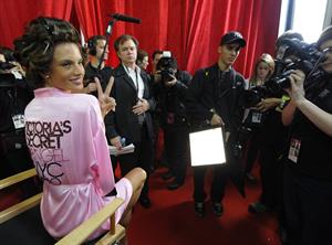 Alessandra Ambrosio backstage Victoria's Secret Fashion Show 2010 