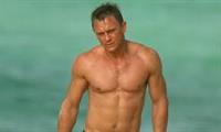 Daniel Craig