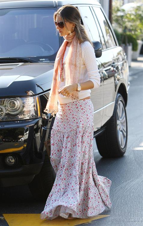 Alessandra Ambrosio at Country Mart in Brentwood on February 1, 2012 