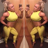 Minna Pajulahti taking a selfie