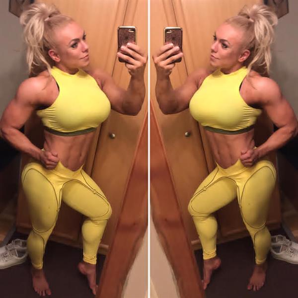 Minna Pajulahti taking a selfie