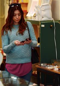 Alyson Hannigan Picks out some gifts at New Stone Age in Los Angeles (January 29, 2014) 