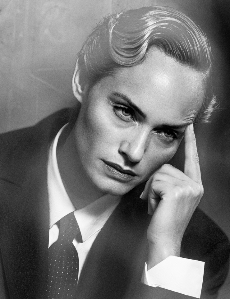 Amber Valletta