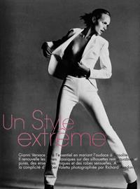 Amber Valletta - breasts