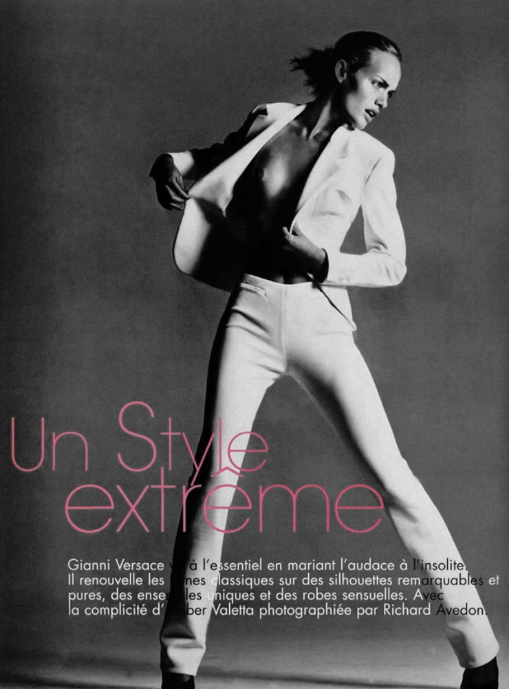 Amber Valletta - breasts