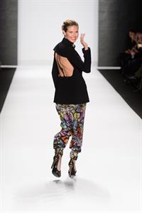 Heidi Klum Project Runway Fall 2013 Fashion Show 08.02.13 